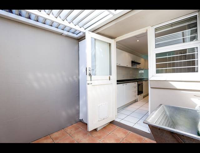 3 BEDROOM SIMPLEX FOR SALE IN UMGENI PARK